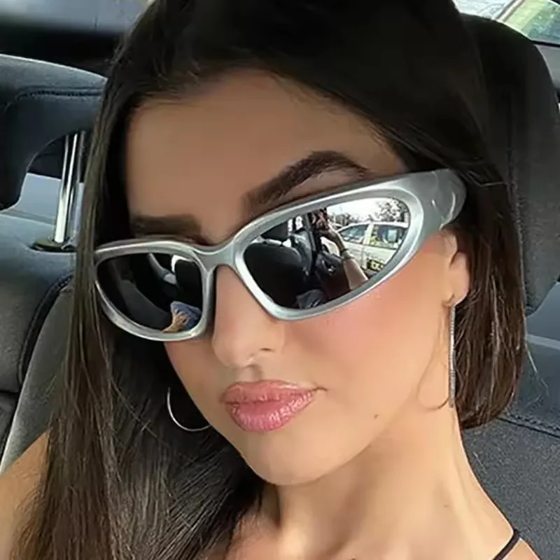 Y2k New Punk Sports Sunglasses - Streetwear Brand Y2K recension och pris
