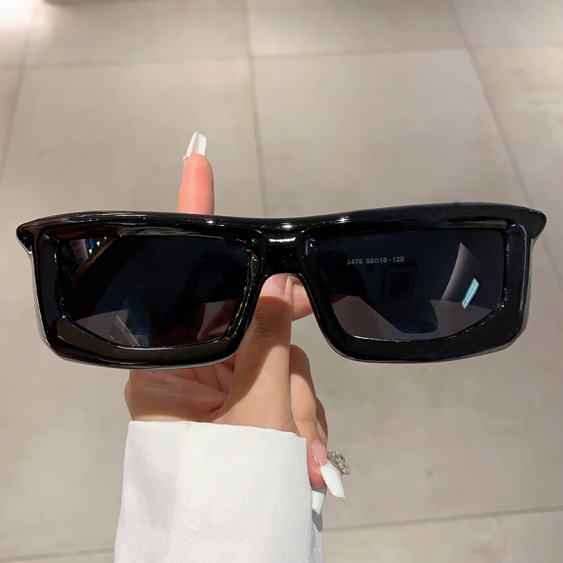Y2k Wrap Round Men Sunglasses  - Streetwear Brand Y2K recension och pris